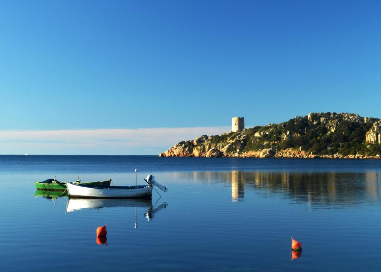 B&B Ajo' A Mulinu Teulada Bagian luar foto