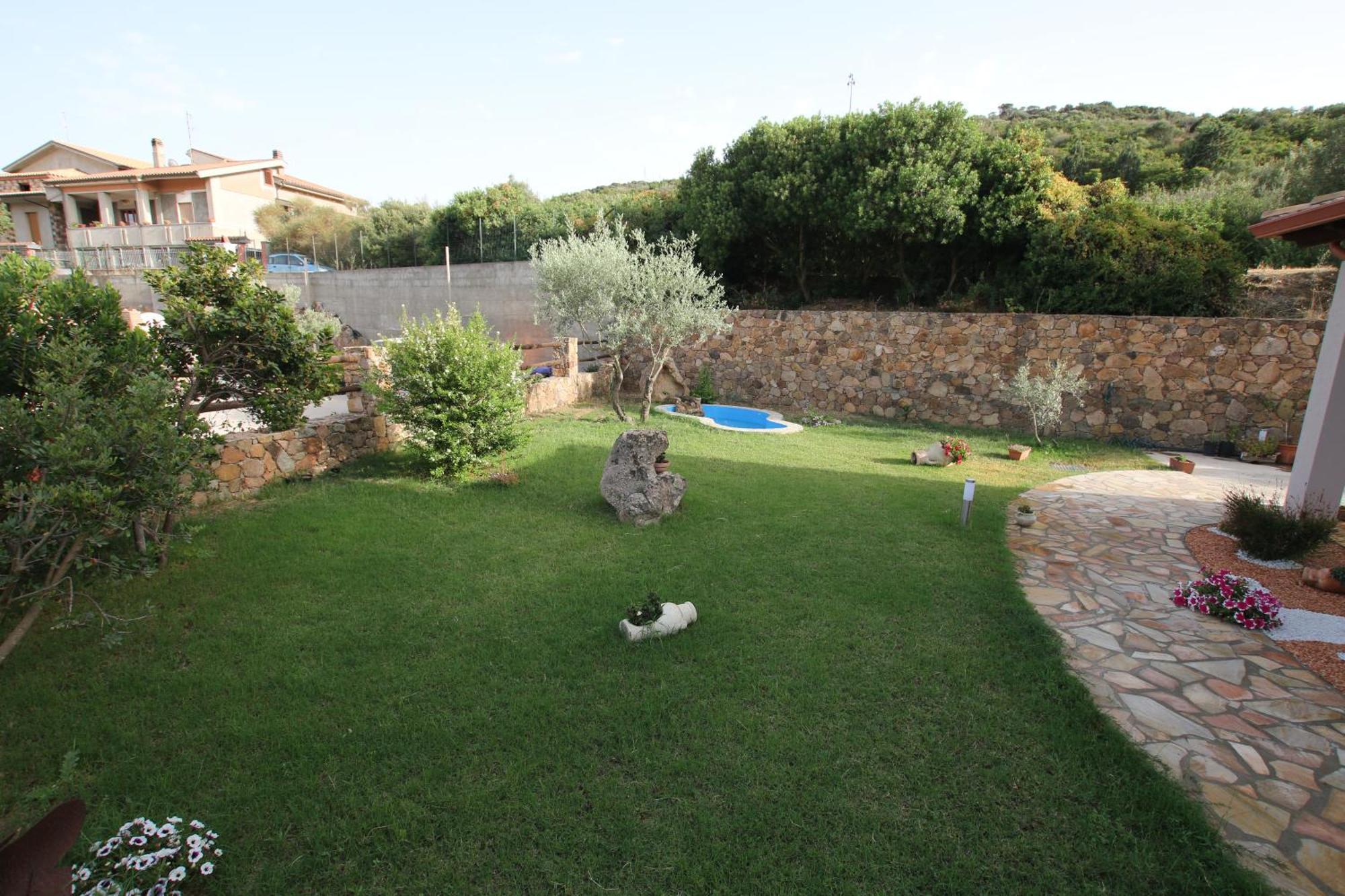 B&B Ajo' A Mulinu Teulada Bagian luar foto